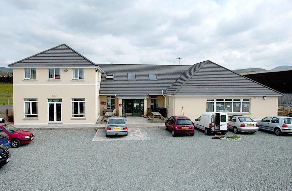 ניוארי The Mourne Lodge "Cnocnafeola" מראה חיצוני תמונה